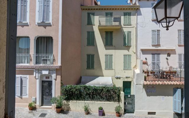 L'étudiant Apartment 1