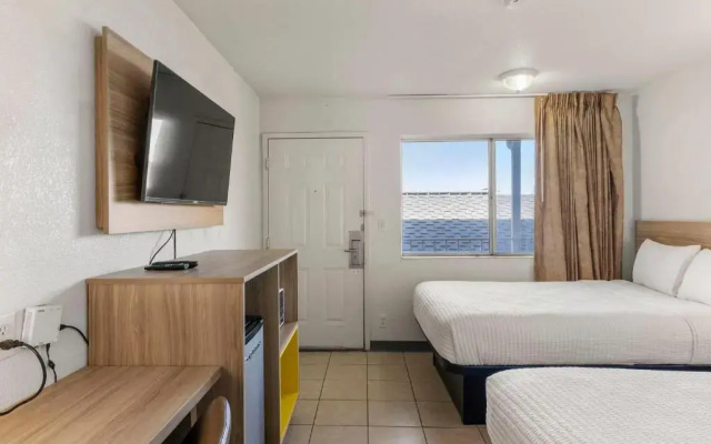 Days Inn by Wyndham Wheat Ridge/Denver West