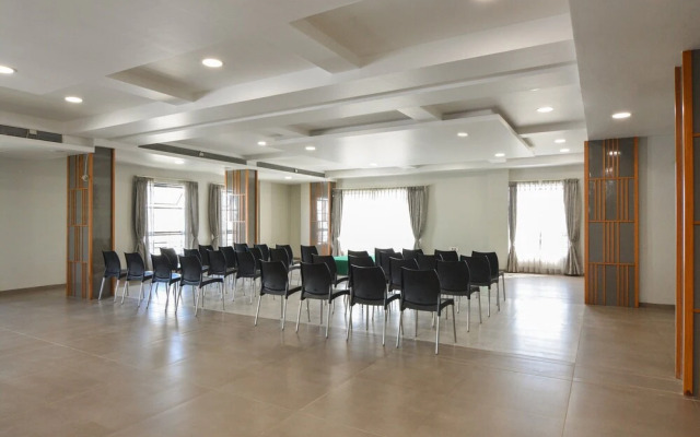 Hotel Season Choice By OYO Rooms