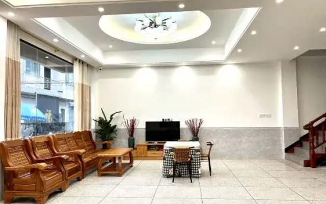 Yulong Bay B&B