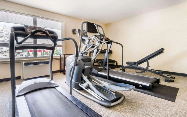 Comfort Inn & Suites