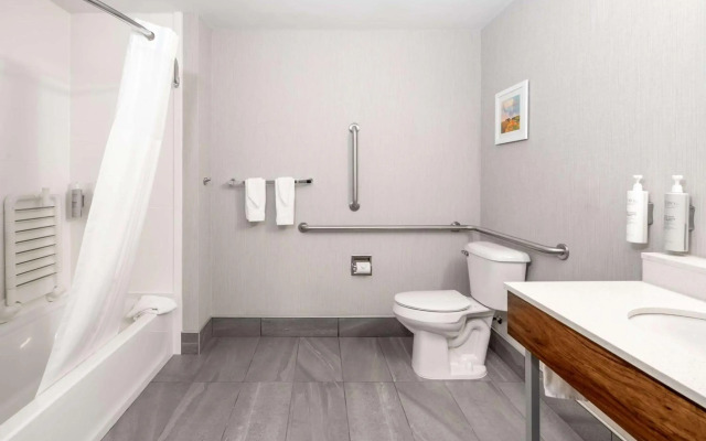 Hampton Inn Mitchell