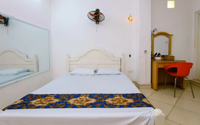 Huong Quynh Hotel