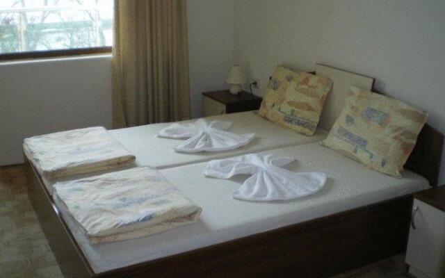Family Hotel Dayana