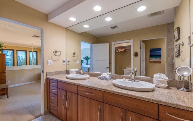 Kapalua Golf Villa 27v2 Gold Ocean View