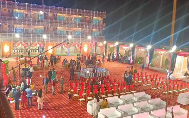 Hotel Rajwada Palace