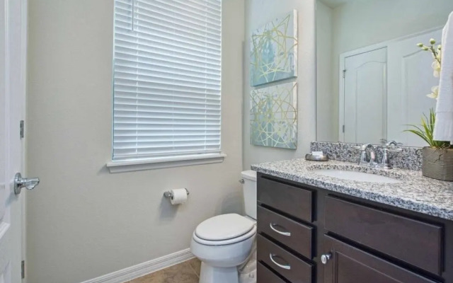 Solterra - 6 Bedrooms House w-pool-7043SR 6 Home by RedAwning