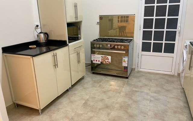 Beverly standalone villa with garden