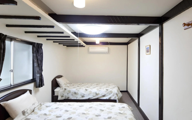 Shin-Okubo International Hotel