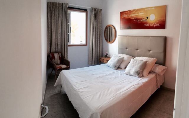 Los Cristianos beach apartment