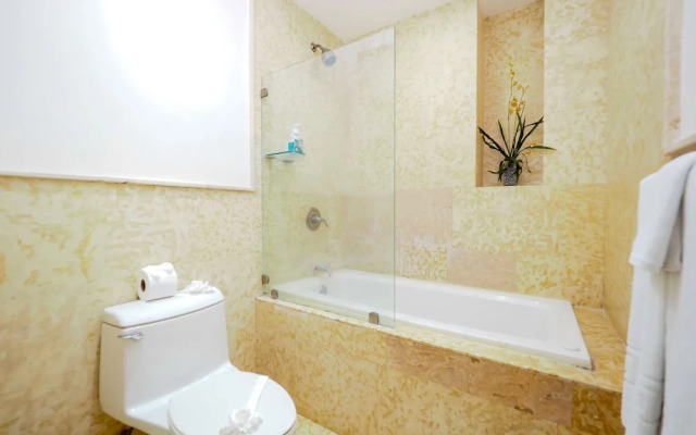Acqua Residences