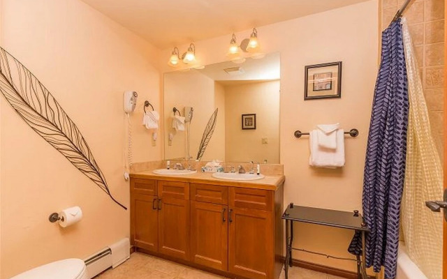 Oro Grande by Summit County Mountain Retreats