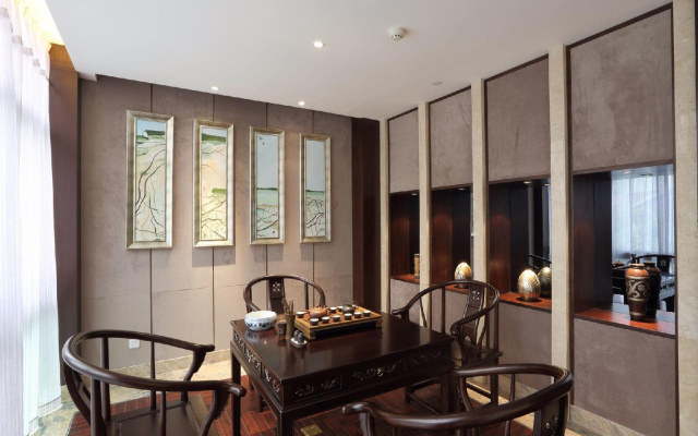 Taizhou Garden Hotel