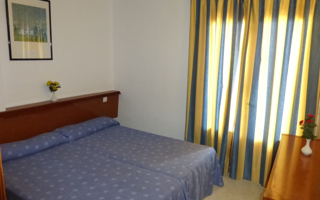 Apartamentos Balear Beach