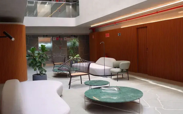 Setai Yacht Prime - By Almare