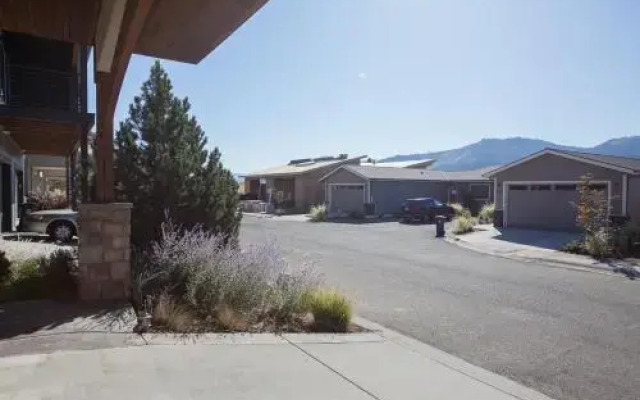 River Scene-River Vw-Ac-3br/3ba