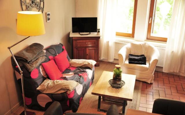Logement Au Calme F2