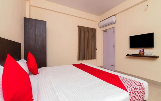 Akshara Suites By OYO Rooms