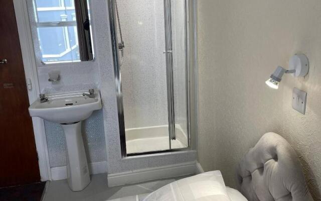 Lamplighter Guesthouse