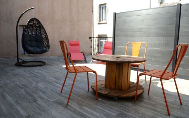 Logis Hotel Yseria - Historical Center