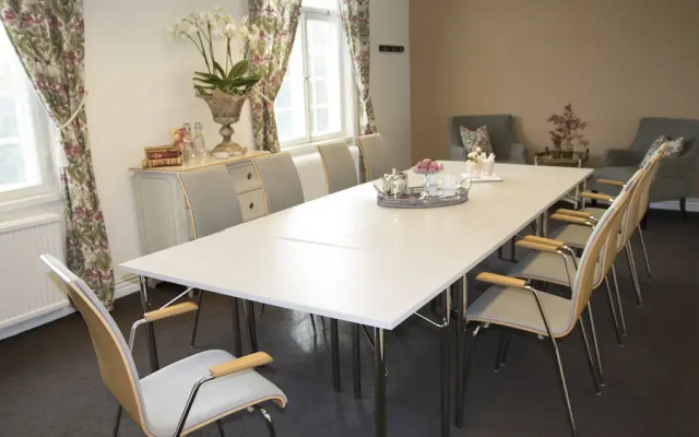 Villa Fridhem Hotell - Mat - Möten