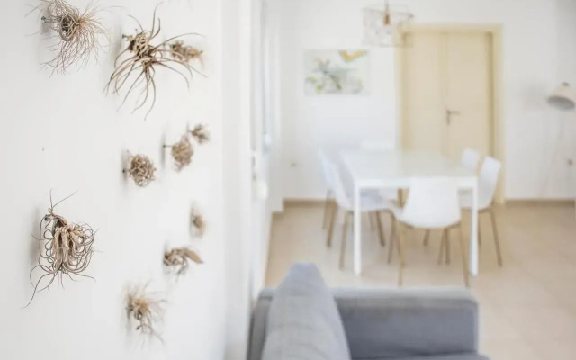 Adhili Residence