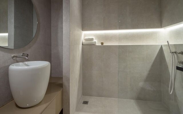 Hippocrates - Faliro Deluxe Apartment