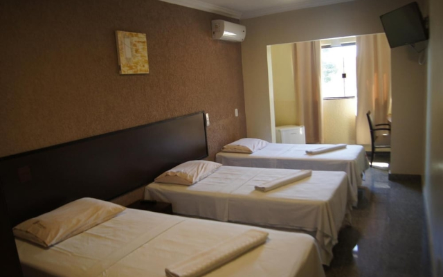 Candango Aero Hotel