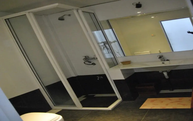 Hotel Buddi Samudra