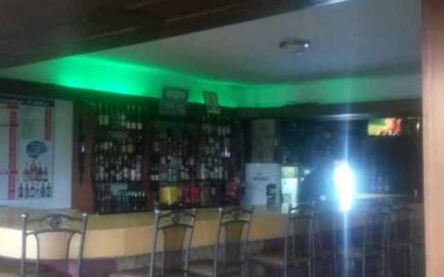 County Villa Hotel