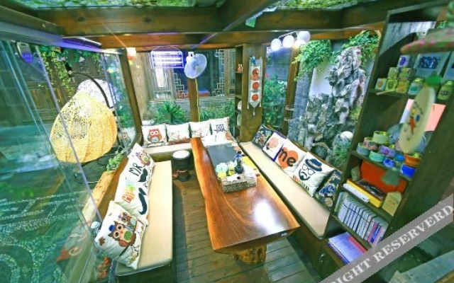 Qiyue Inn