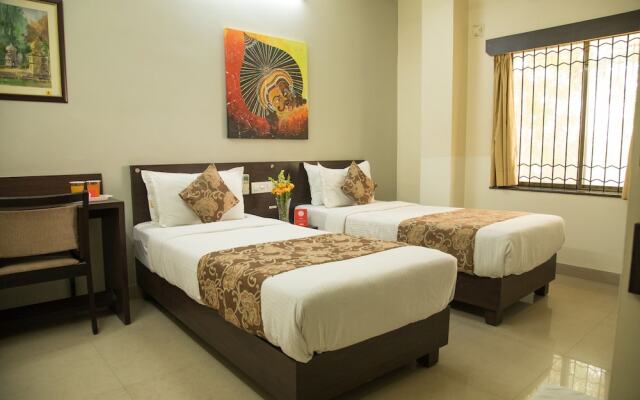 OYO 9043 Peanut Inn