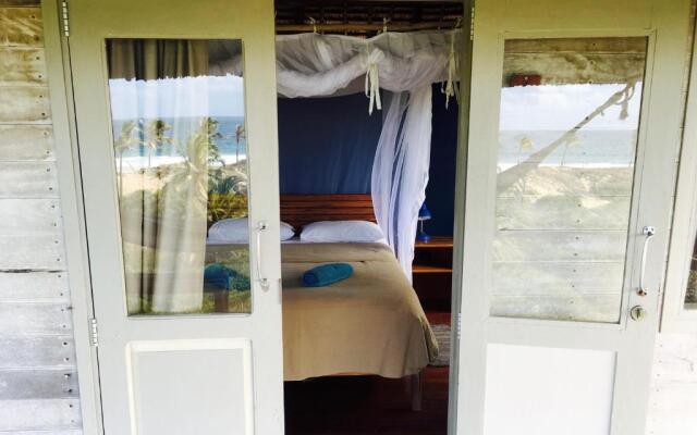 Travessia Beach Lodge