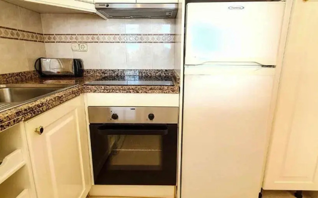 Skol 335. Fantastic Beachfront Apartment Facing South.