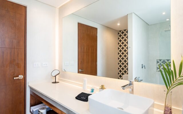 Panoramic By Alegria Rentals and Sandy Powerful