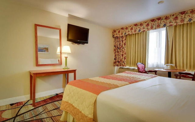 Long Beach Inn