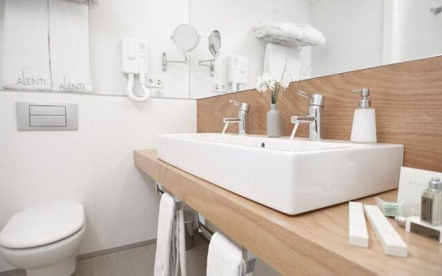 Alenti Sitges Hotel