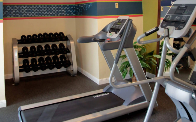 Hampton Inn & Suites Charlotte/South Park at Phillips Place