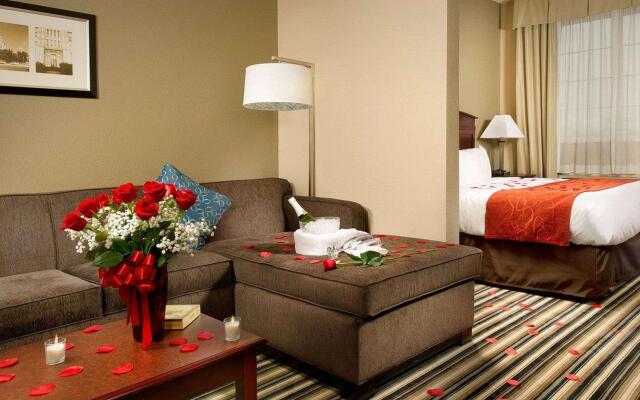 Comfort Suites Waco North - Near University Area