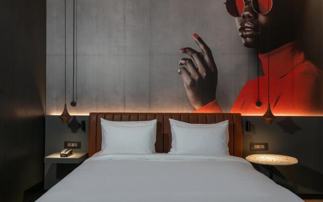 Radisson RED Hotel, Johannesburg Rosebank