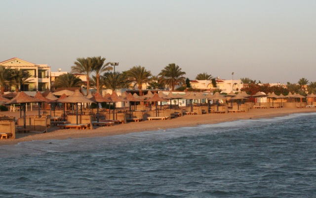 Royal Pharaoh Makadi - Hotel & Resort