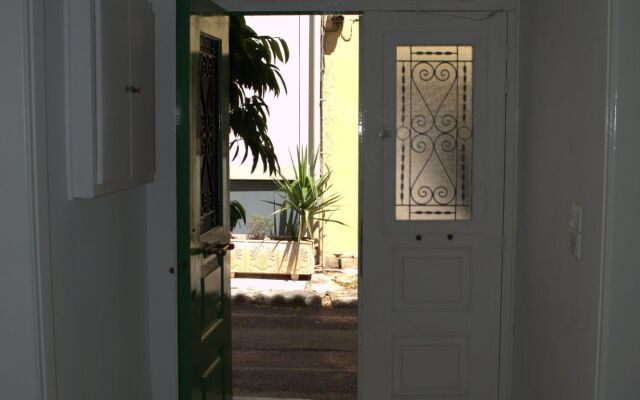 Athenian House in Plaka