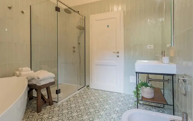 Villa Riva Bellagio With Pool by Rent all Como