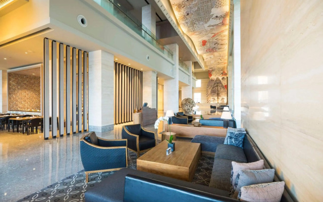 Alila Solo, Java