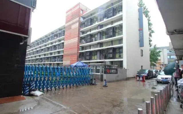 Shanghai Tianling Hotel