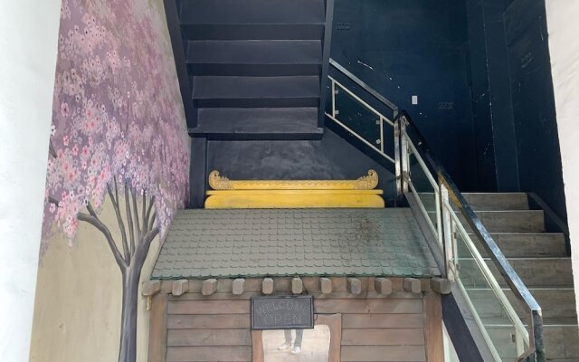 Chiasti Capsule Hostel - Adults Only