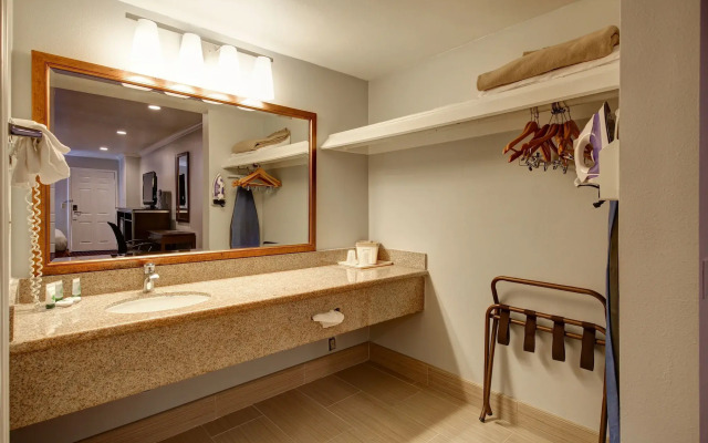 Comfort Inn