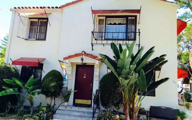 Old Yacht Club Inn Vacation Rentals