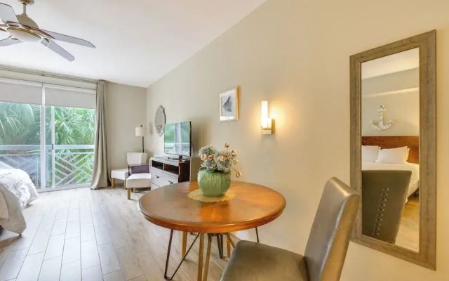 Brilliant Resort Studio By Baytowne Wharf!