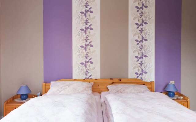 Beautiful Apartment in Morscheid-Riedenburg near Ski Trail